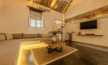 SE VENDE CASA EN EL  CENTRO HISTORICO - SAN DIEGO