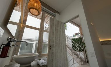 SE VENDE CASA EN EL  CENTRO HISTORICO - SAN DIEGO