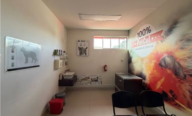 SE ARRIENDA LOCAL EN PRADO VERANIEGO 568M2