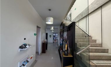 SE ARRIENDA LOCAL EN PRADO VERANIEGO 568M2