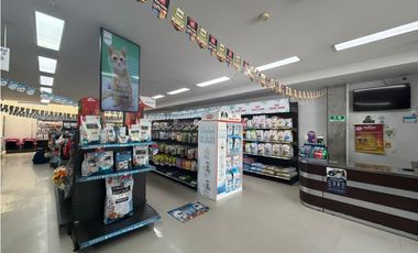 SE ARRIENDA LOCAL EN PRADO VERANIEGO 568M2