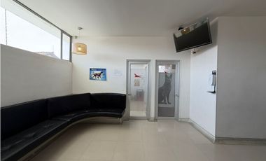 SE ARRIENDA LOCAL EN PRADO VERANIEGO 568M2