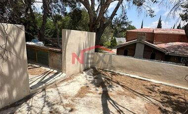 CASA CON 1,332M DE TERRENO EN CAPELLANIA VENTA