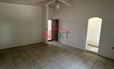 CASA CON 1,332M DE TERRENO EN CAPELLANIA VENTA