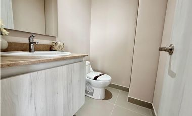 APARTAMENTO NUEVO EN ALTOS DE LOS ROSALES CON VISTA AL RO