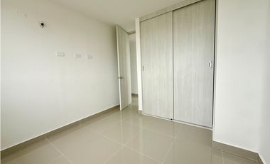 APARTAMENTO NUEVO EN ALTOS DE LOS ROSALES CON VISTA A VEGETACION