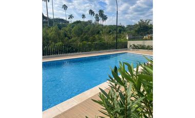Hermosa Casa en Venta – Conjunto Cerritos, Pereira