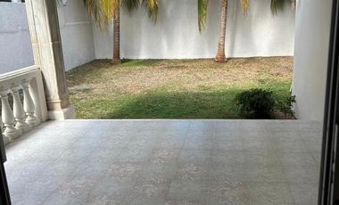 Casa en renta en privada en Mérida, Monterreal