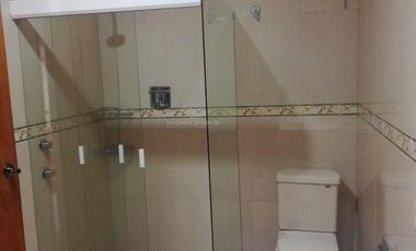 Casa con alberca y jardín en Satélite.