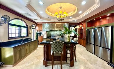 Venta de Casa en Residencial Balmoral, Costa del Este