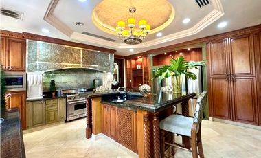 Venta de Casa en Residencial Balmoral, Costa del Este