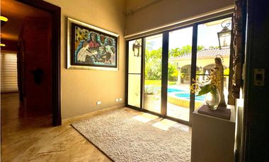 Venta de Casa en Residencial Balmoral, Costa del Este