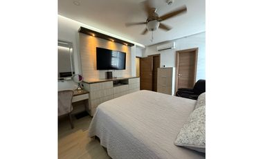 VENDO PH MAUI REMODELADO EN COSTA DEL ESTE