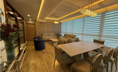 VENDO PH MAUI REMODELADO EN COSTA DEL ESTE