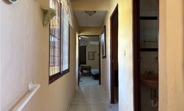 SAN JOSE / SAN CARLOS / CASA CON TERRENO / 3000M / 3 HABITACION