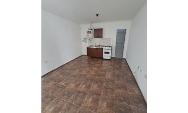 En Venta Monoambiente en complejo en calle Feliciano