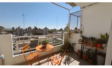 Venta Departamento 3 Dormitorios con Cochera Calle Laprida