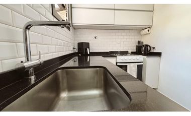 Venta Departamento 3 Dormitorios con Cochera Calle Laprida