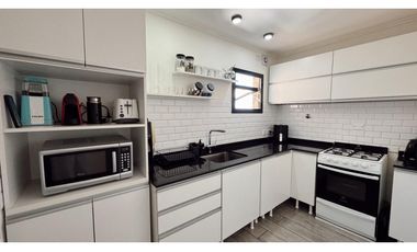 Venta Departamento 3 Dormitorios con Cochera Calle Laprida