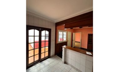VENTA CHALET EN POMPEYA