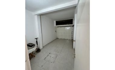 VENTA CHALET EN POMPEYA