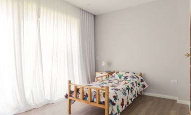 ALQUILER 24 MESES - Lujosa casa 4 ambientes - Arenas