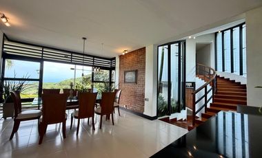 Venta Casa Colinas de Arroyo Alto