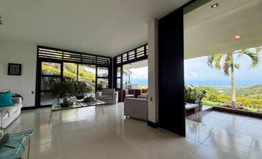 Venta Casa Colinas de Arroyo Alto