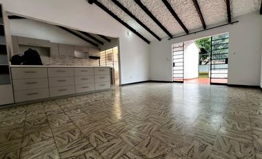 Se Vende Casa En Exclusivo Sector Del Refugio, Estrato 4