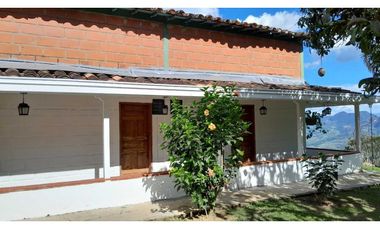 VENTA FINCA TITIRIBI ,SUROESTE ANTIOQUEÑO