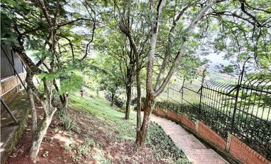 (JM) APARTAMENTO PARA LA VENTA EN CRISTALES- OESTE, CALI