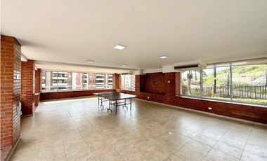 (JM) APARTAMENTO PARA LA VENTA EN CRISTALES- OESTE, CALI