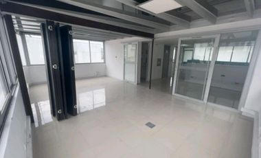 Arriendo Edificio Comercial Manizales