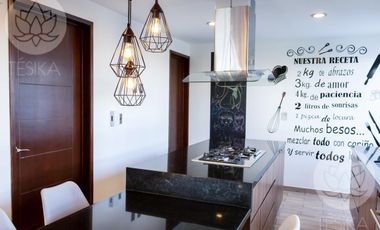 VENTA CASA CONDADO DEL VALLE, SECCION BAKEIRA, METEPEC A 15 MINUTOS TOWN SQUARE