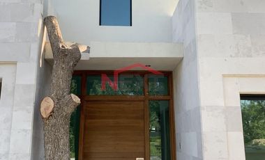 RESIDENCIA NUEVA EN VENTA EN RESIDENCIAL SAN ALBERTO LISTA PARA ENTREGAR