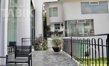 Se vende o renta casa en Lomas Contry Club con doble filtro de seguridad