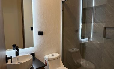 Casa en venta en Lomas de Angelopolis III cluster con alberca