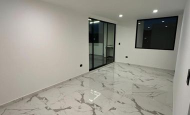 Casa en venta en Lomas de Angelopolis III cluster con alberca