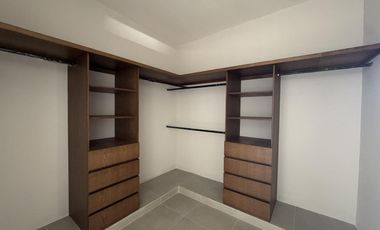 CASA CON ALBERCA Y HAB EN PB EN VENTA EN PLAYAS DEL CONCHAL