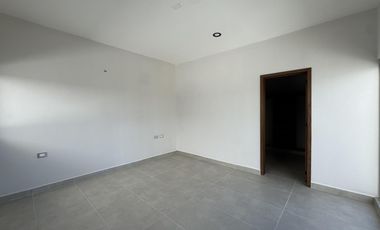 CASA CON ALBERCA Y HAB EN PB EN VENTA EN PLAYAS DEL CONCHAL
