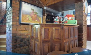 En Venta Majestuosa Casa Campestre en Tabio