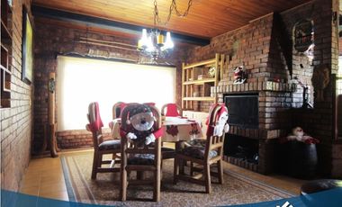 En Venta Majestuosa Casa Campestre en Tabio