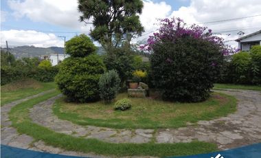 En Venta Majestuosa Casa Campestre en Tabio