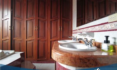 En Venta Majestuosa Casa Campestre en Tabio