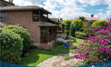 En Venta Majestuosa Casa Campestre en Tabio