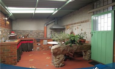 En Venta Majestuosa Casa Campestre en Tabio