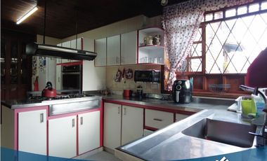 En Venta Majestuosa Casa Campestre en Tabio