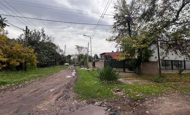 VENTA DE LOTE EN JOSE C PAZ BARRIO LOMA LINDA