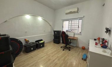 PH 3 ambientes con cochera y patio - en venta -