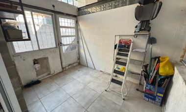 PH 3 ambientes con cochera y patio - en venta -